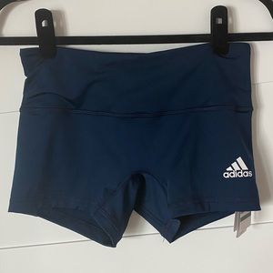 Adidas 4 inch short in navy. Size M